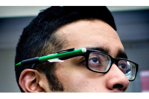 Клипса на очки. Grip Clip: Pencil Hero