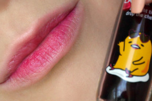 Какую косметику можно подарить девушке на 8 марта?