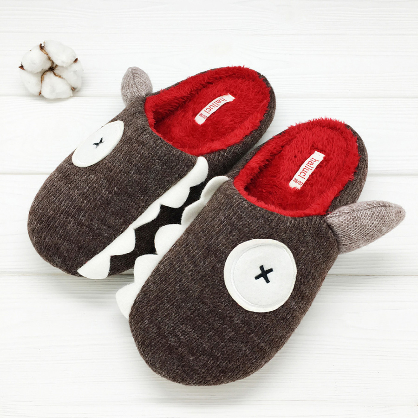 Тапочки Акула