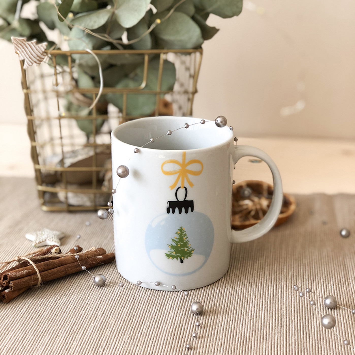 Фарфоровая кружка Let It Snow