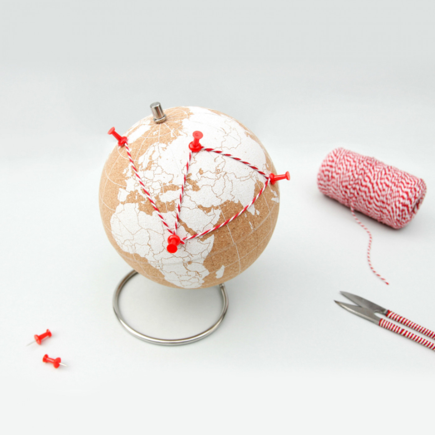 Пробковый глобус для путешественников мини белый