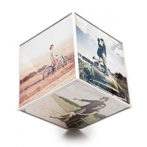 

Вращающийся держатель для фото Kube 10 см.