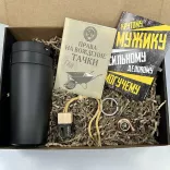Подарочный набор автолюбителю - термо-кружка, обложка для документов, аромат для авто, брелок, открытки