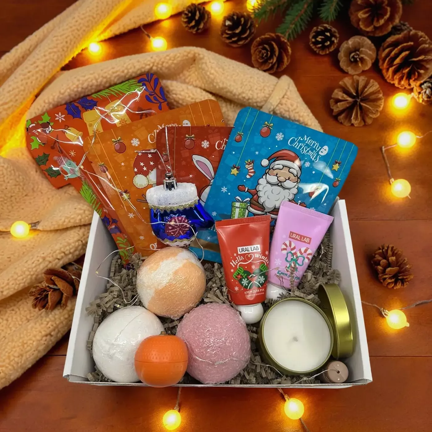 Подарочный уходовый новогодний бокс для нее - 14 в 1