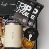 Уютный подарочный набор с термокружкой, свечкой, медом, кофе, конфетами и аудиоткрыткой