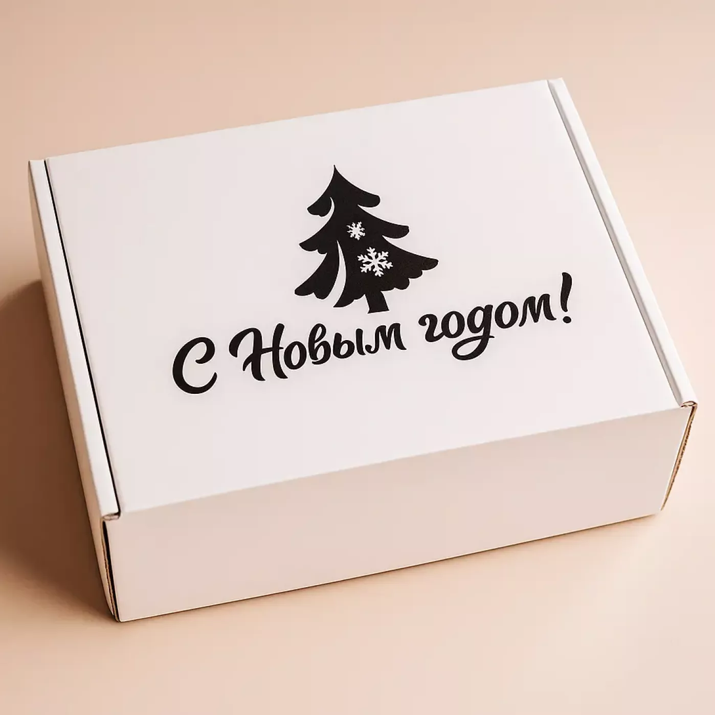 Новогодний подарочный набор: кружка, чай, монпансье, елочная игрушка, гирлянда