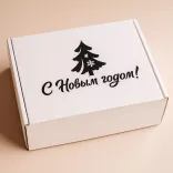 Новогодний подарочный набор: кружка, чай, монпансье, елочная игрушка, гирлянда