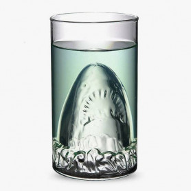 Стакан Акула