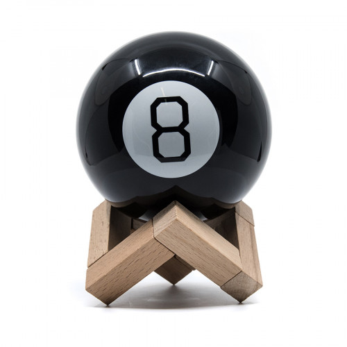 

Magic 8 ball на английском языке в подарочной коробке