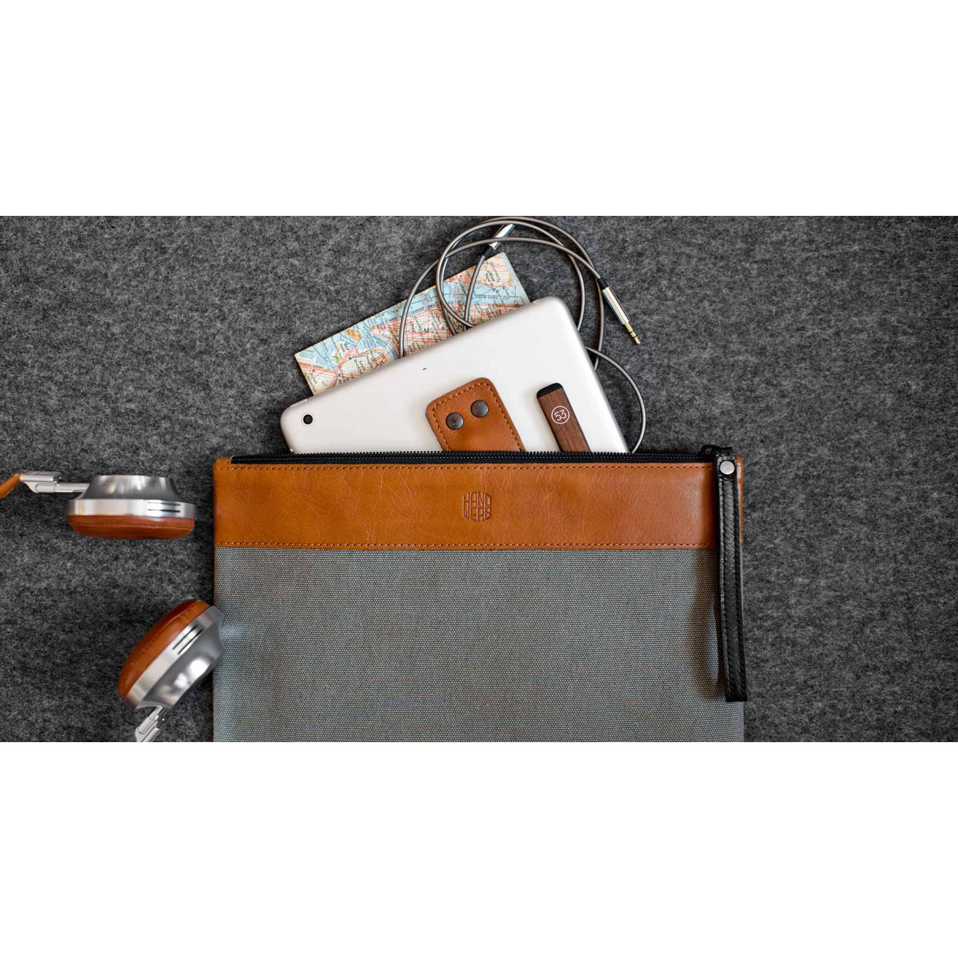 Клатч Handwers Nomad max. Разные расцветки Клатч Handwers Nomad max. Разные расцветки