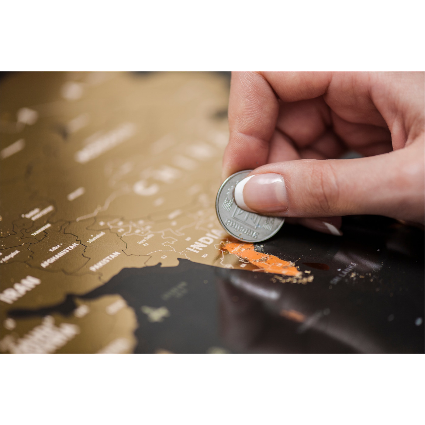 Пластиковая Скретч Карта Мира Black Premium edition