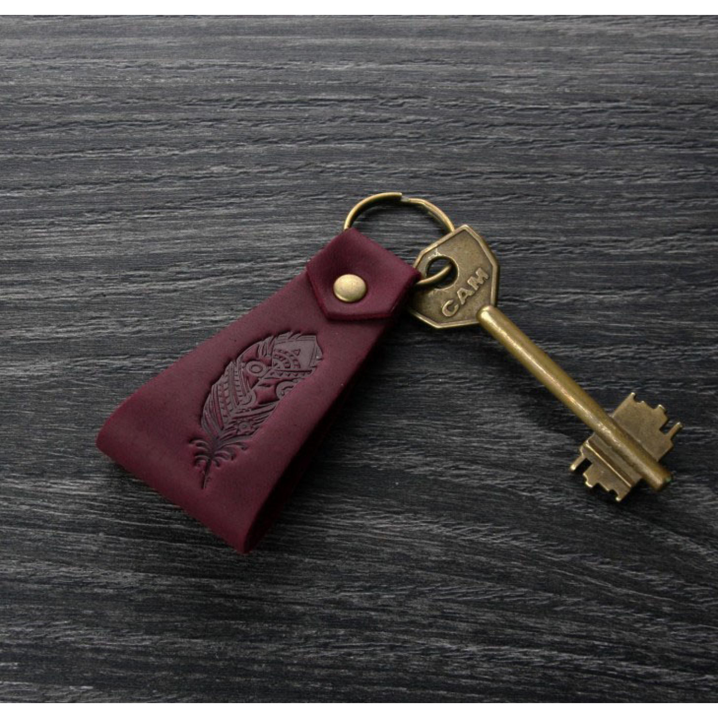 Кожаный брелок Blanknote Перо