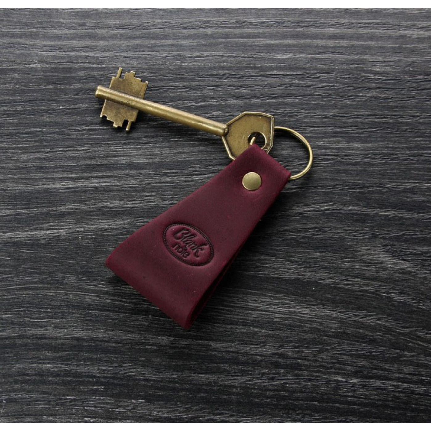 Кожаный брелок Blanknote Перо