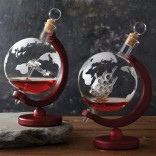 Штоф для крепких напитков Globe (стекло) - Глобус с кораблем внутри