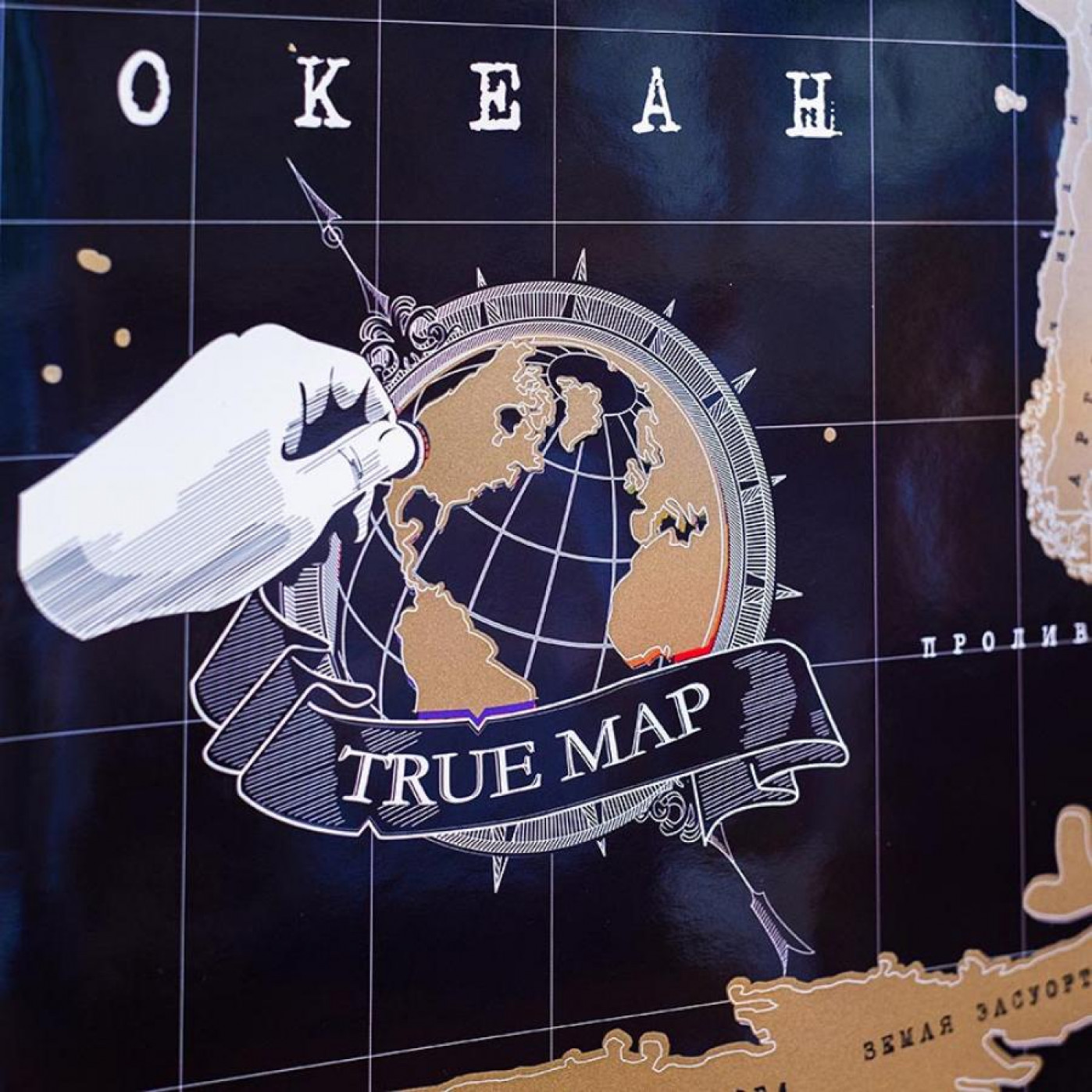 Карта мира TrueMap Black с держателем Карта мира TrueMap Black с держателем