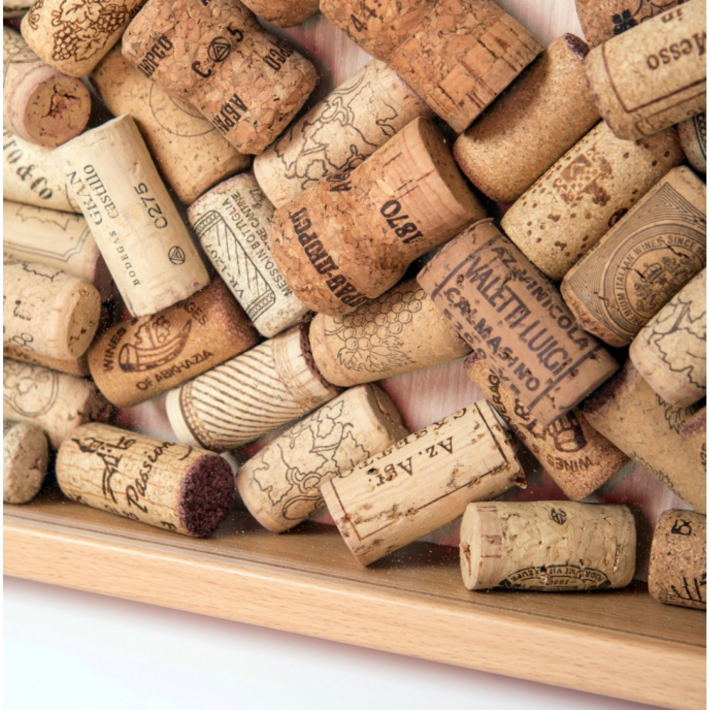 Копилка для пробок Уровень истины