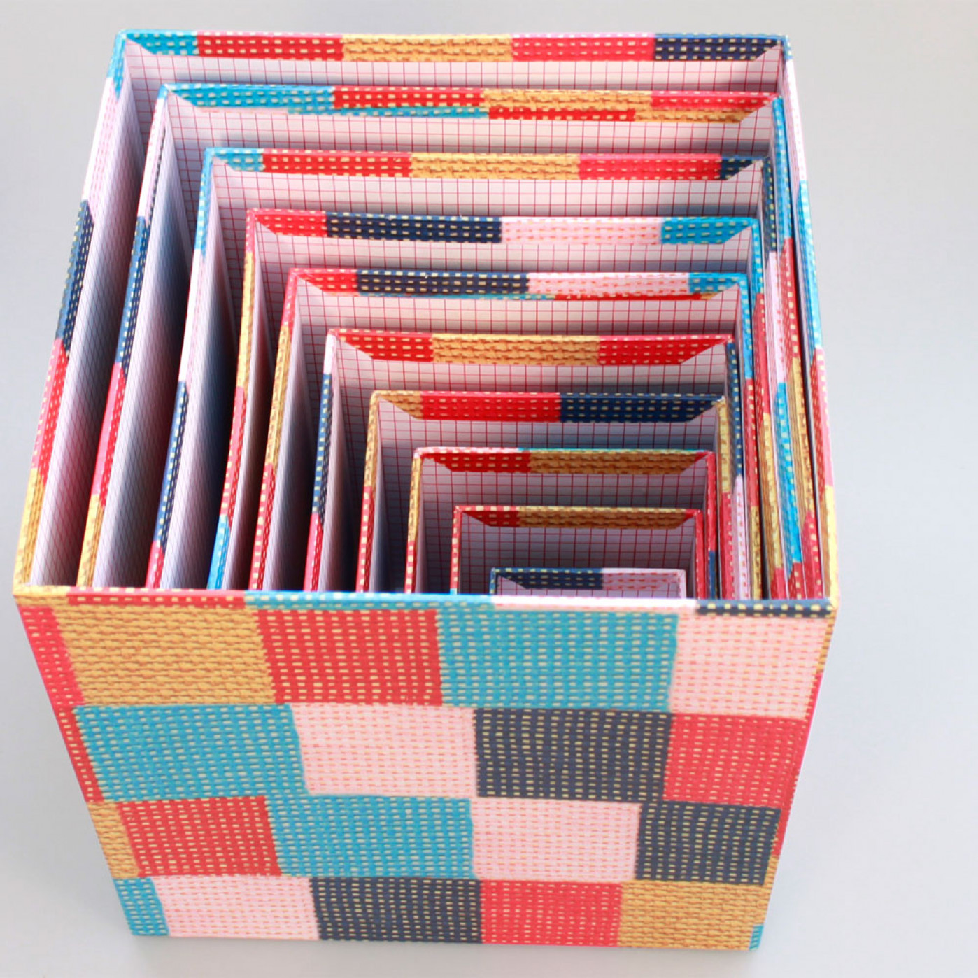 Подарочная коробка Пэчворк