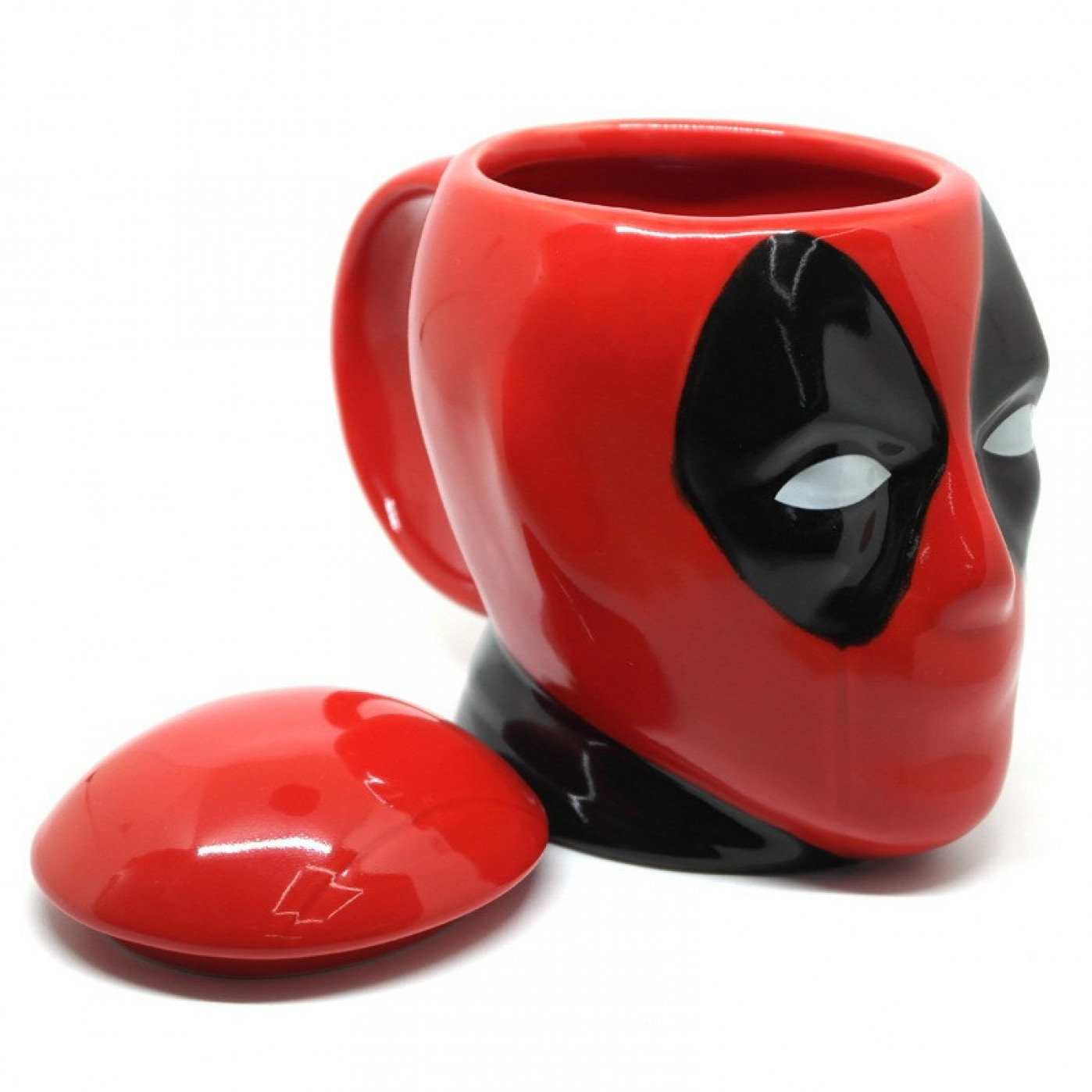 3D Кружка DeadPool с крышкой 3D Кружка DeadPool с крышкой