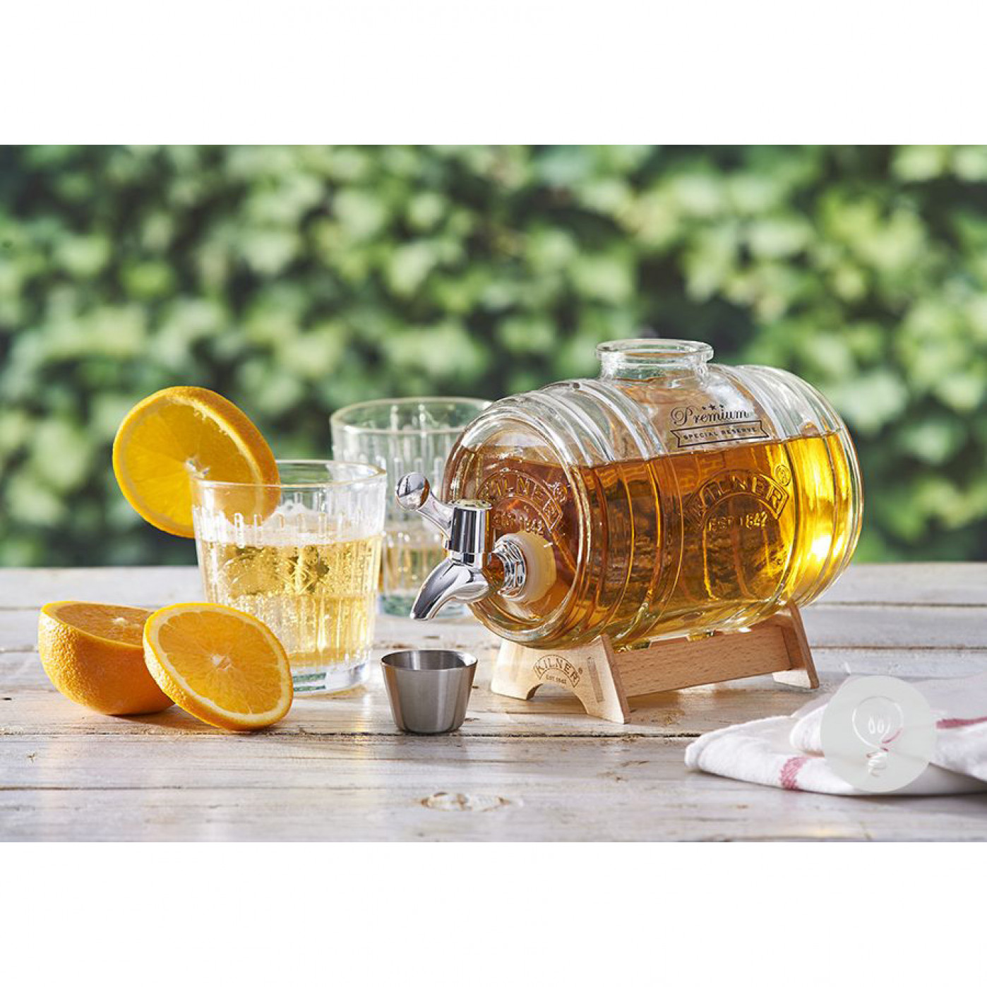 Декантер (диспенсер) для напитков Kilner Barrel 1 л. Декантер (диспенсер) для напитков Kilner Barrel 1 л.