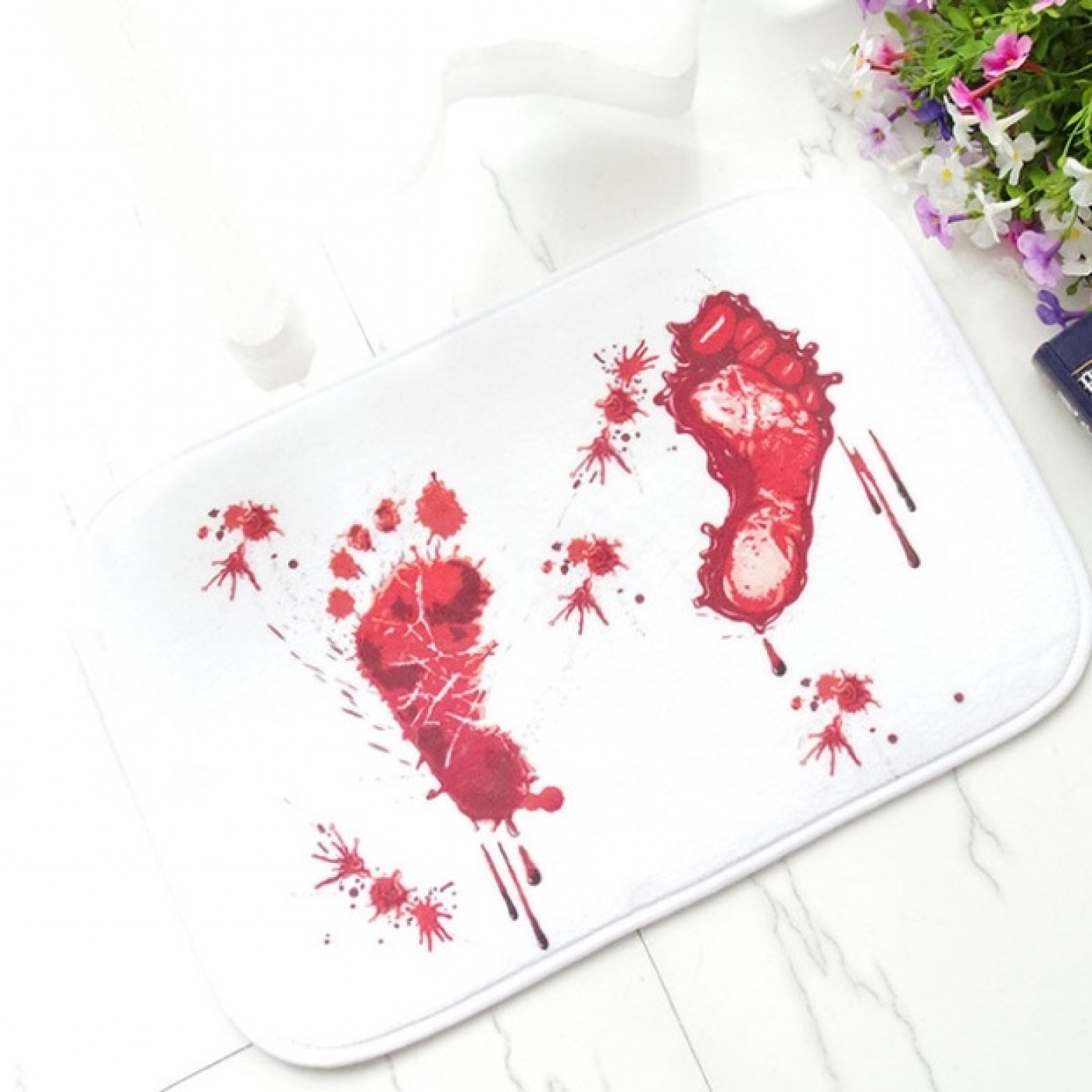 Коврик для ног Кровавые следы