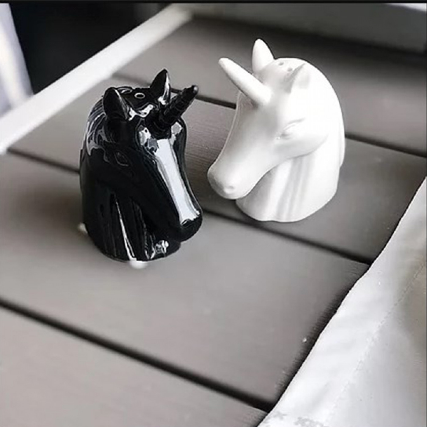 Солонка и перечница Unicorn Солонка и перечница Unicorn