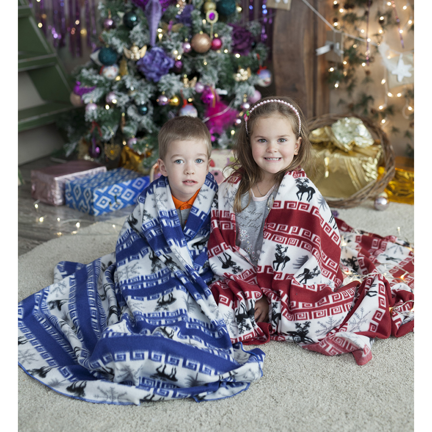 Флисовый Плед Олени красный