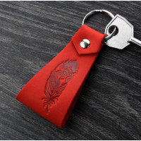 Кожаный брелок Blanknote Перо коралл