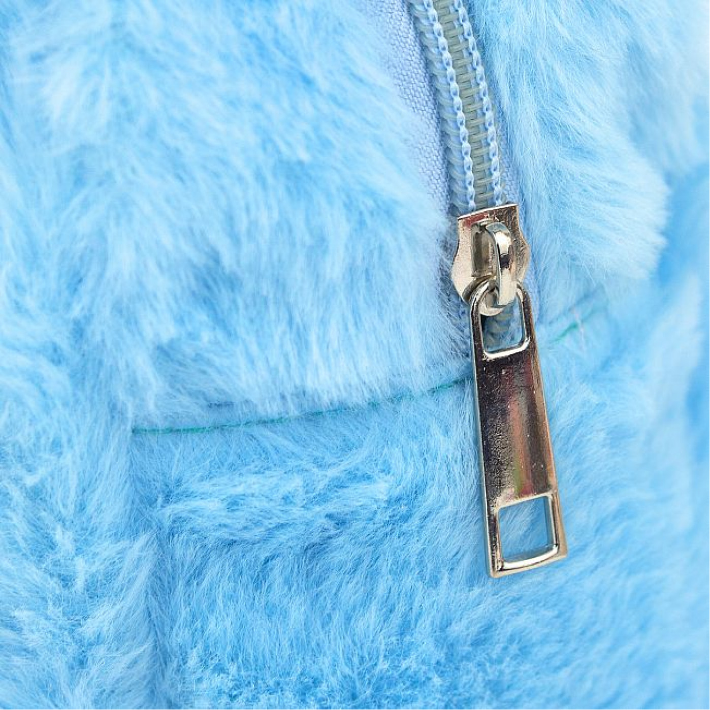 Пушистая косметичка Единорог