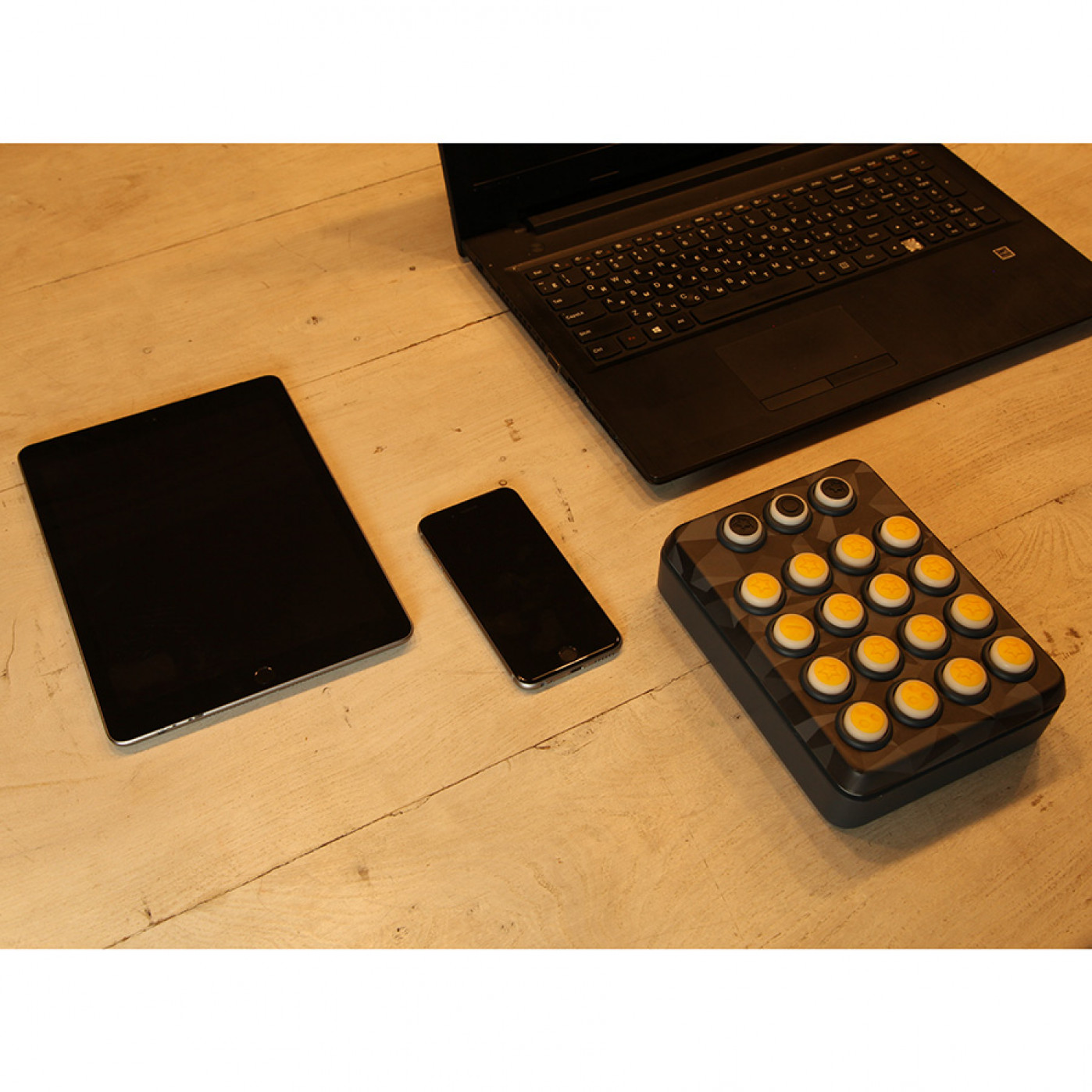 Музыкальный контроллер RAINBO Robo Music