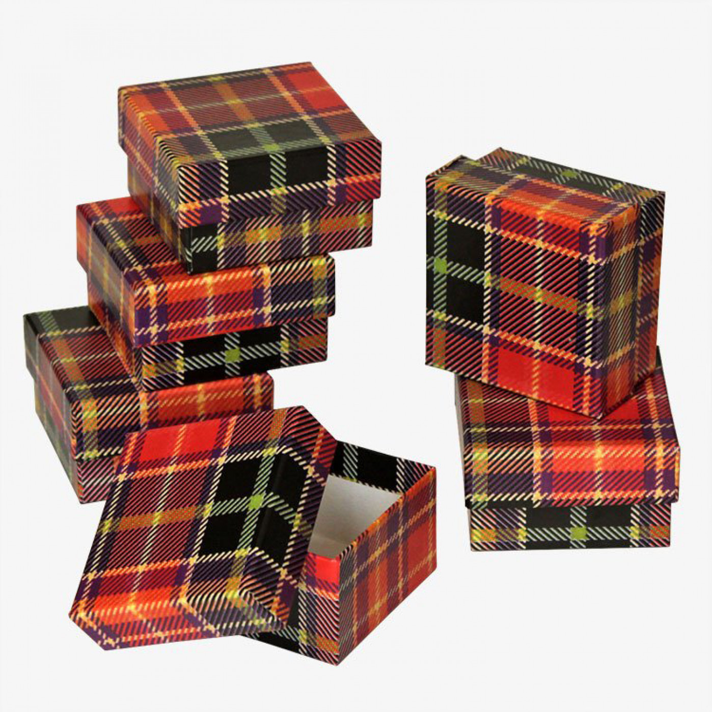 Подарочная коробка квадрат Шотландка красная