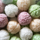 Цветной фигурный сахар ручной работы Мозги
