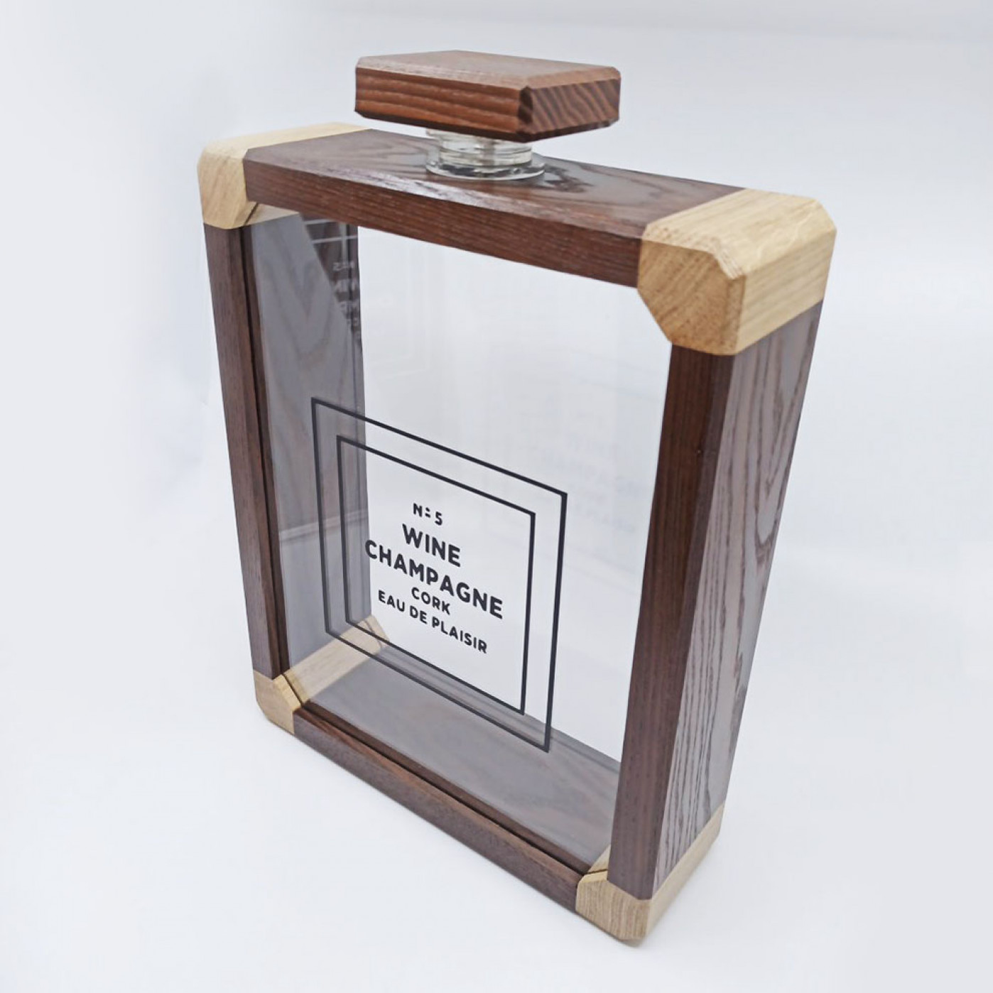 Копилка для пробок Chanel темное дерево