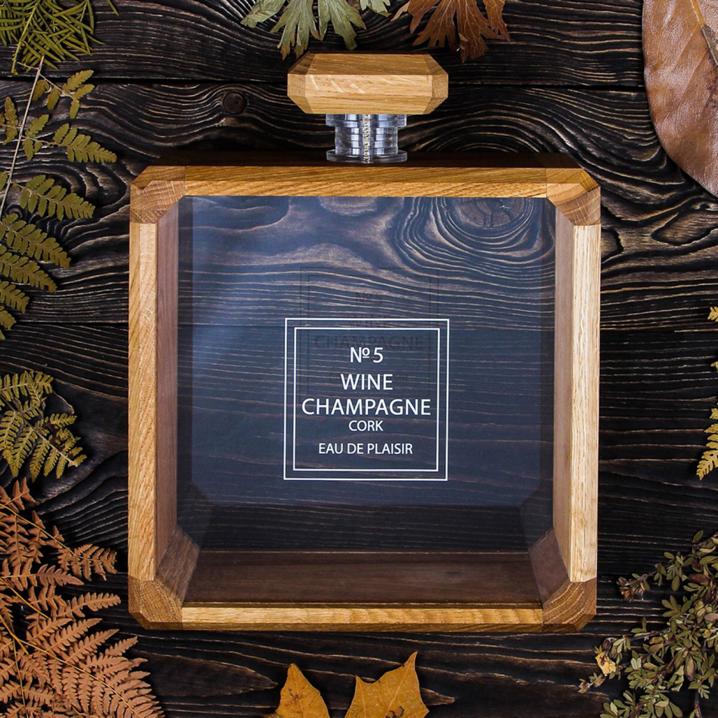 Копилка для пробок Chanel темное дерево