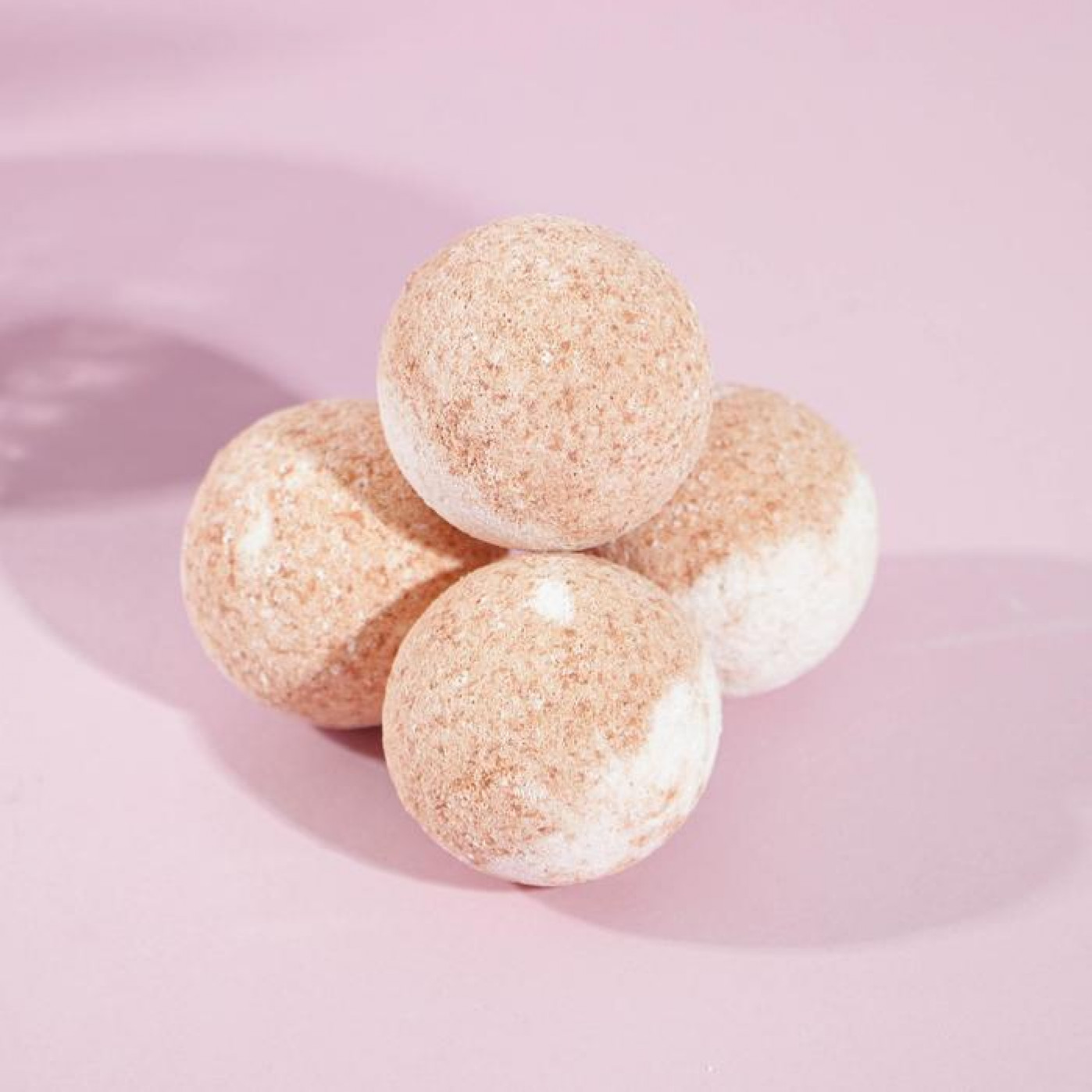 Подарочный набор с ароматом ванили Party Lady бомбочки для ванн и гель для душа