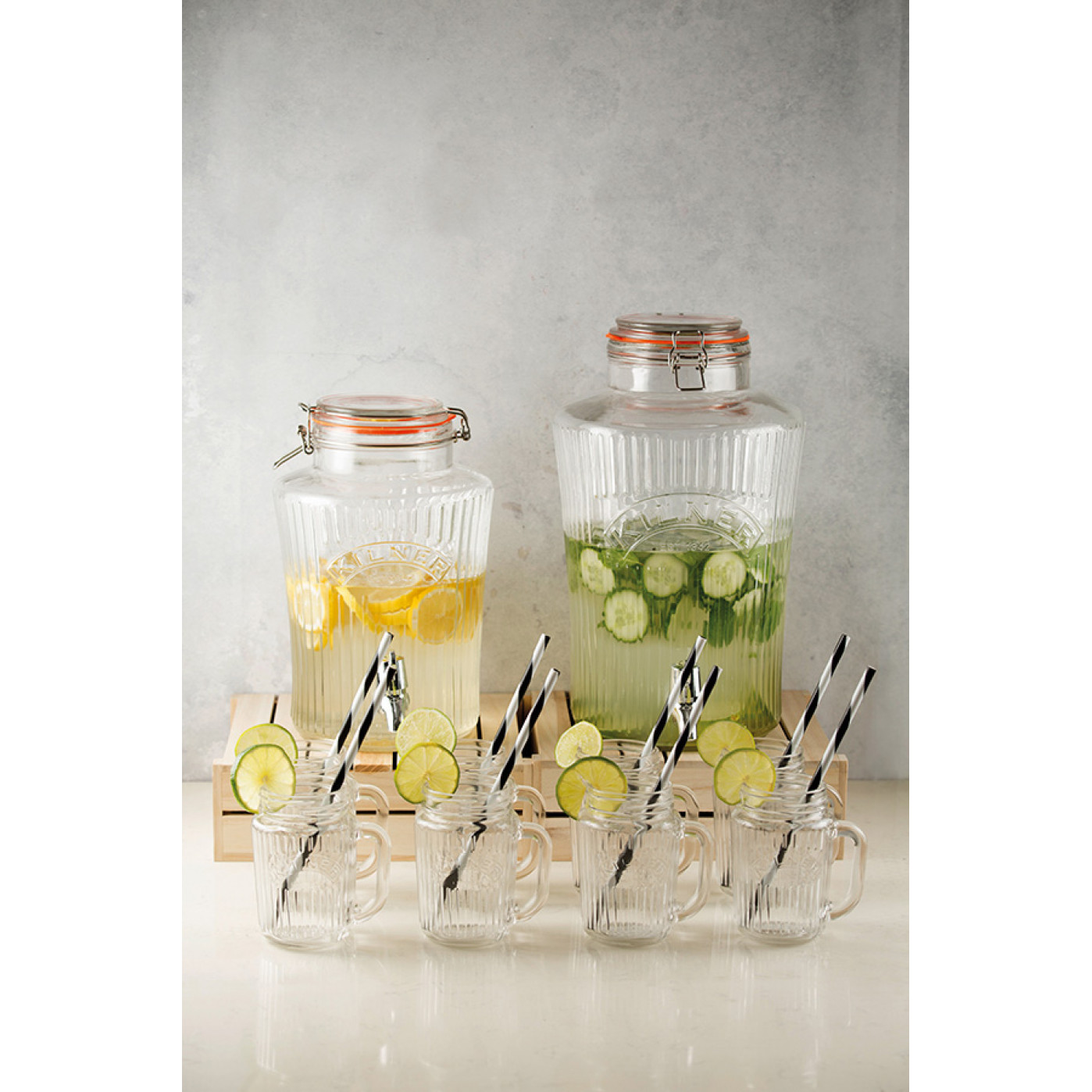 Стильный винтажный диспенсер для напитков на 5 литров Kilner Vintage