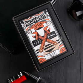 Набор инструментов в книге Мастеру во всех делах