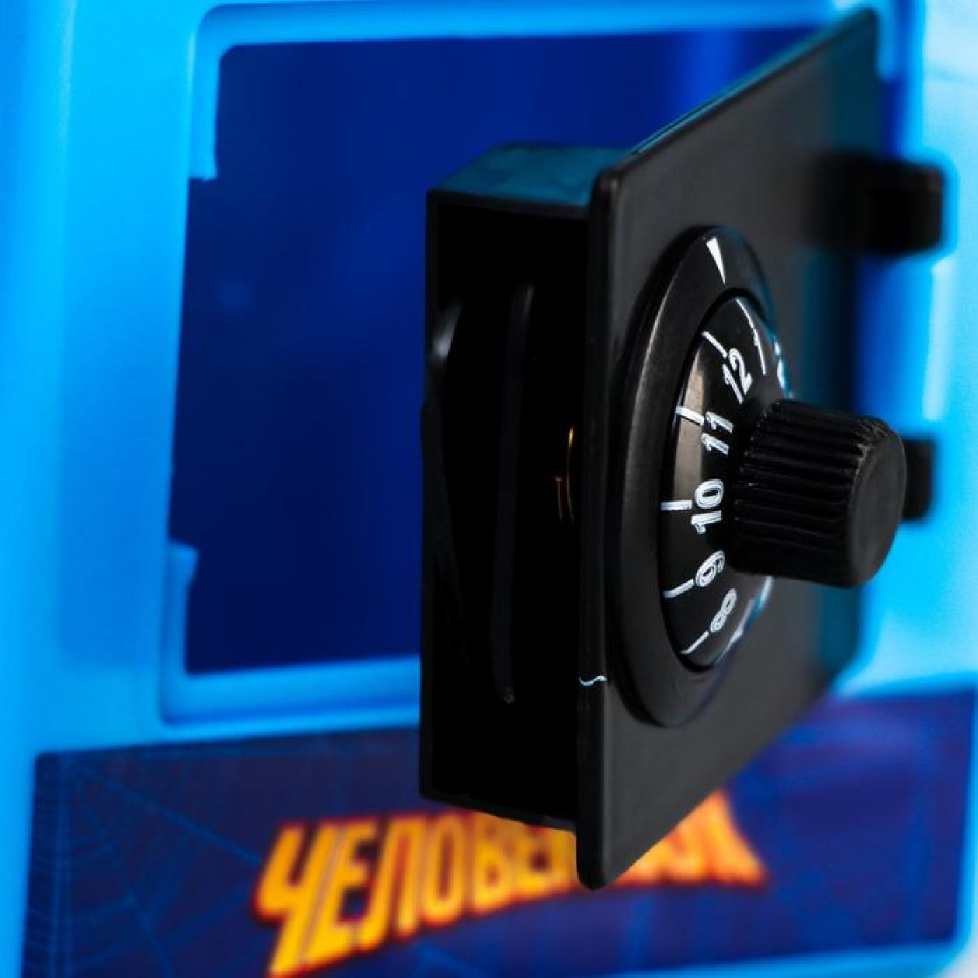 Копилка-сейф Человек-паук