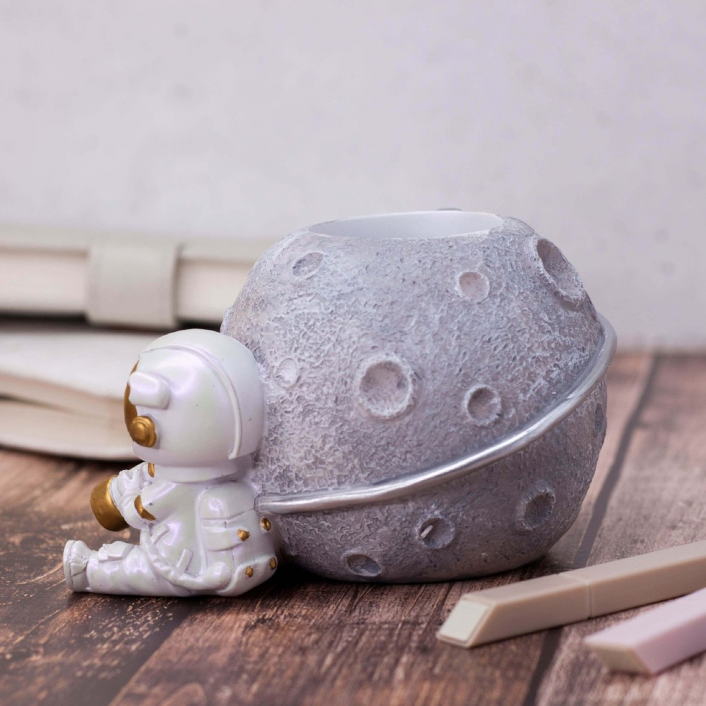 Подставка для канцелярских принадлежностей Cosmos