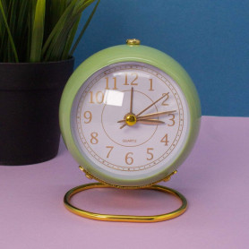 Необычные настольные часы в подарок по низким ценам в интернет-магазине подарков MagicMag