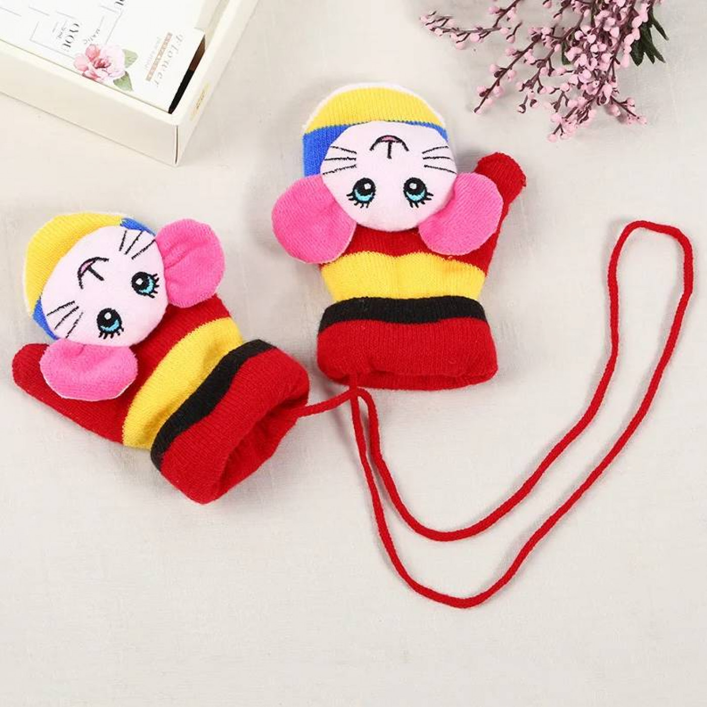 Детские зимние варежки на завязках (разные цвета)