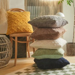 Декоративная подушка Plush (разные цвета) 45 х 45 см.
