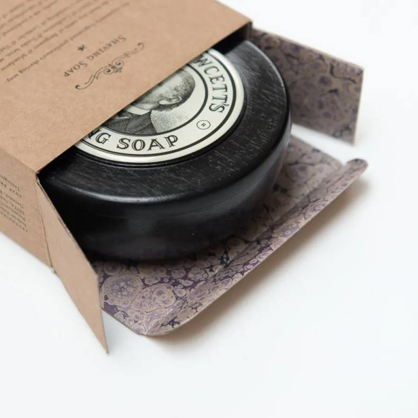 Премиальное мыло для бритья Captain Fawcett деревянная подставка в комплекте