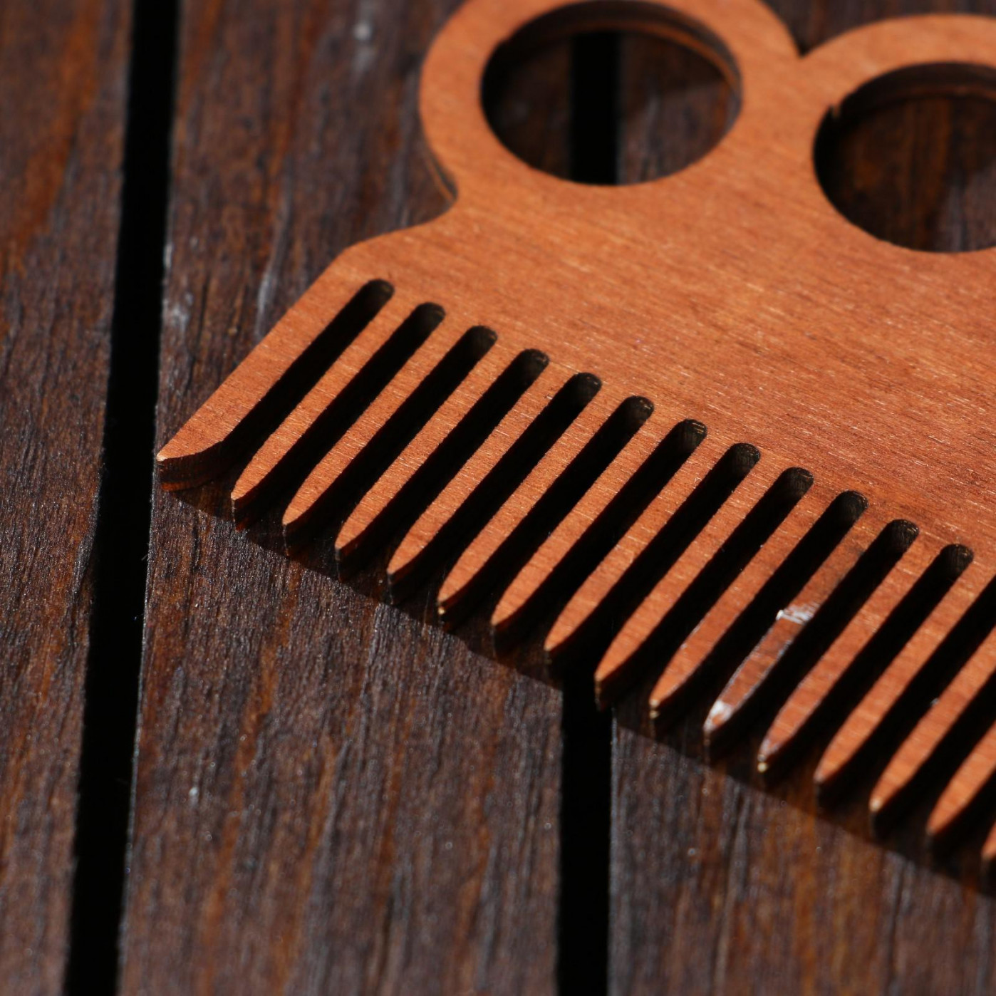 Расческа для бороды Only for Man