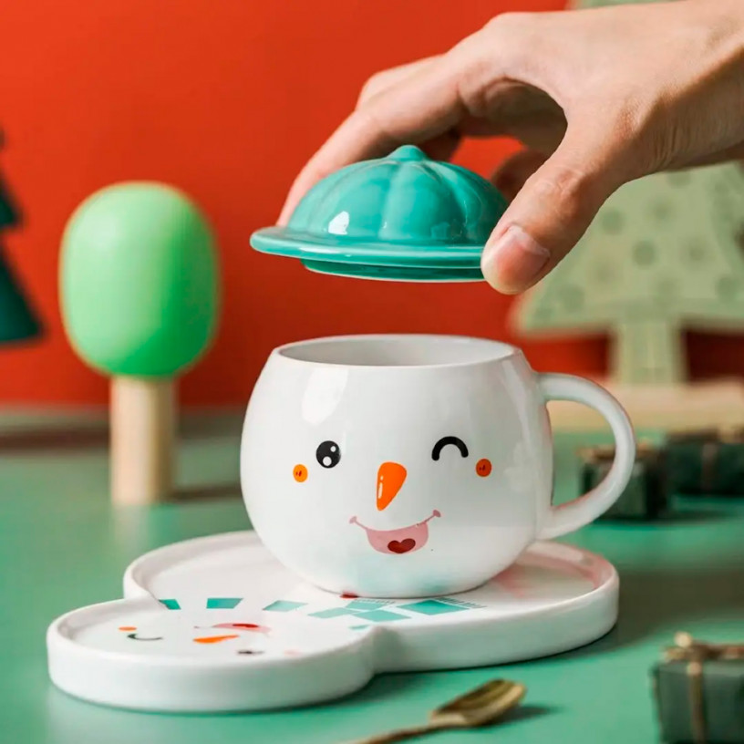 Кружка с блюдцем Снеговик (разные цвета)-2 Кружка с блюдцем Снеговик (разные цвета)-2