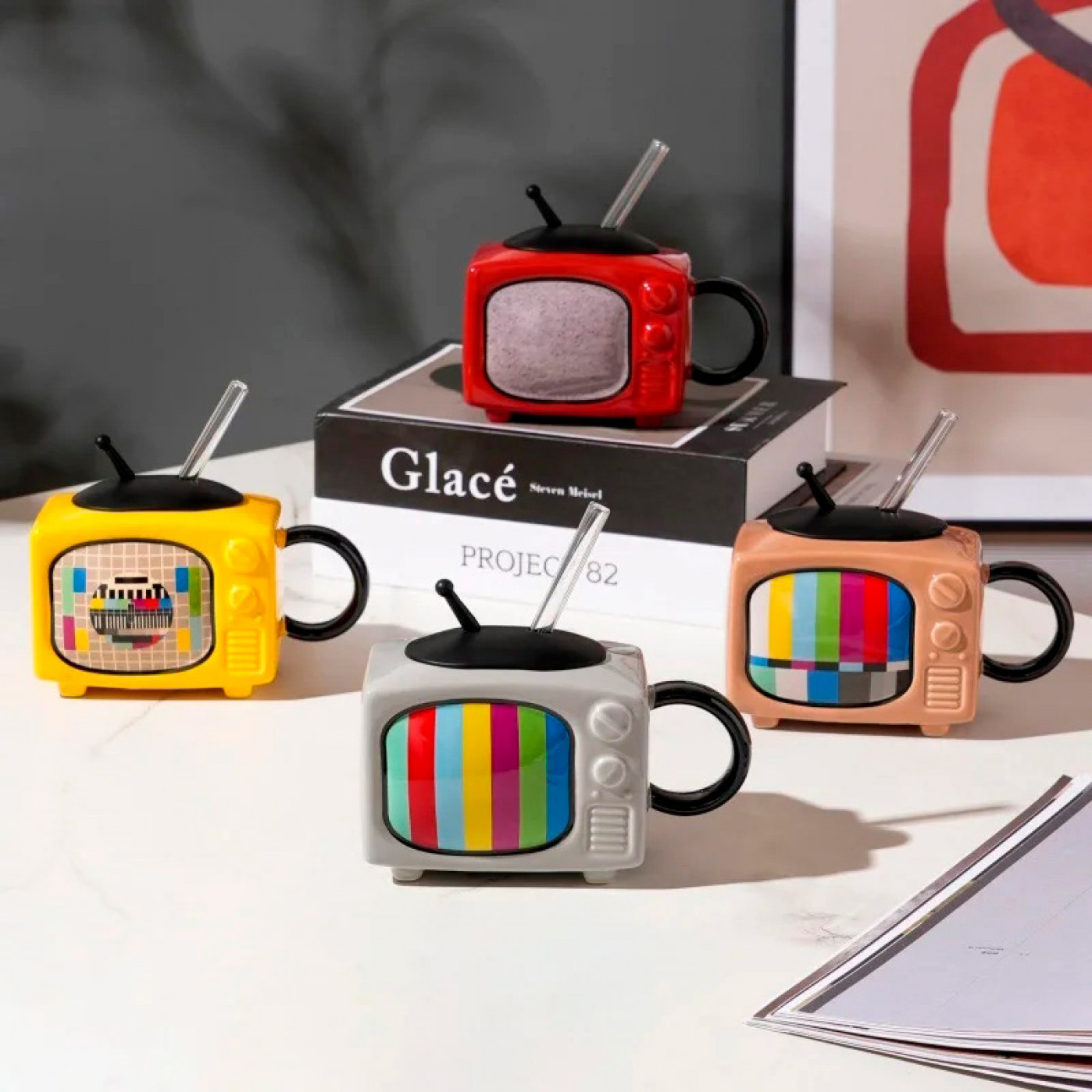 Кружка с крышкой и трубочкой Ретро Телевизор красный