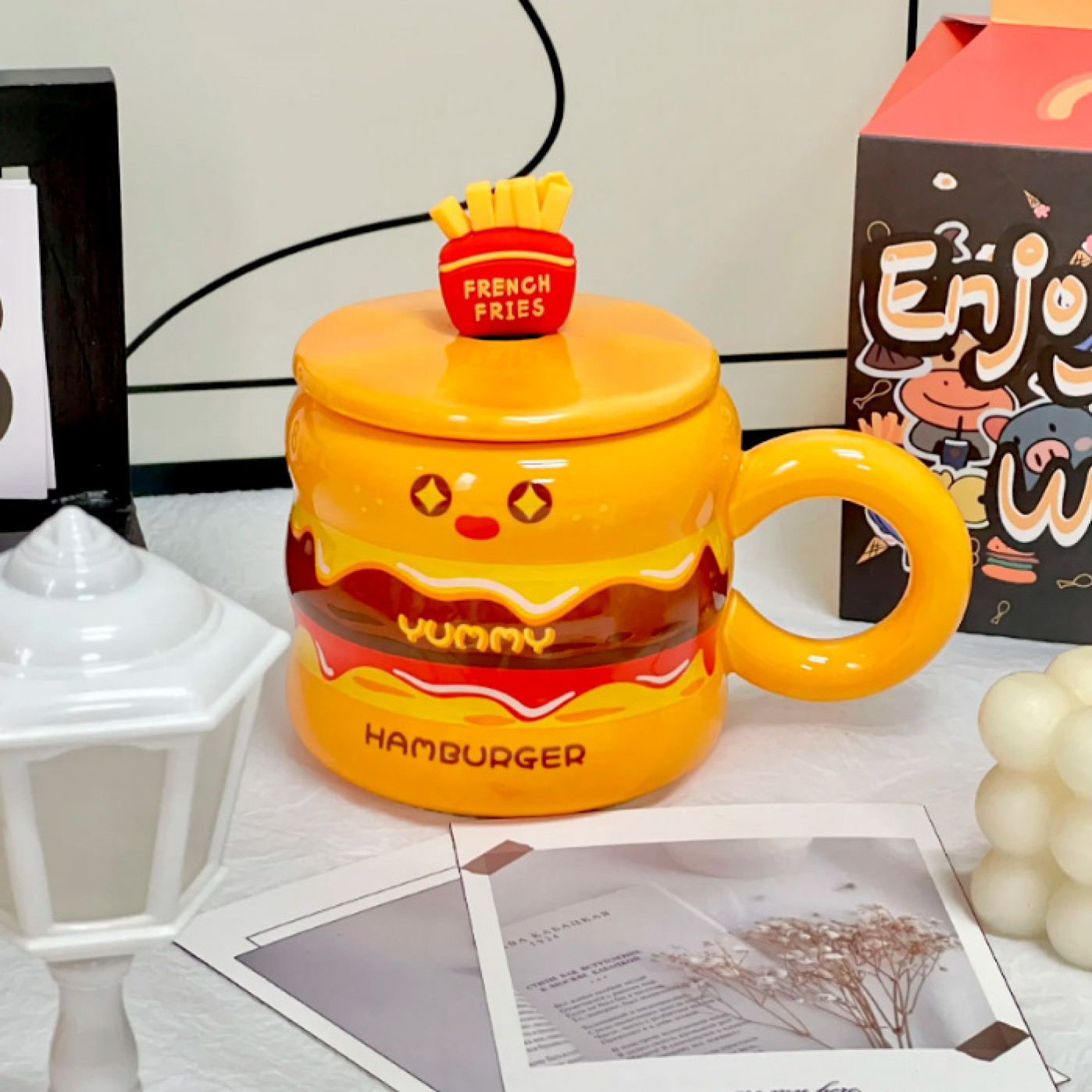 Кружка с крышкой и ложкой Гамбургер