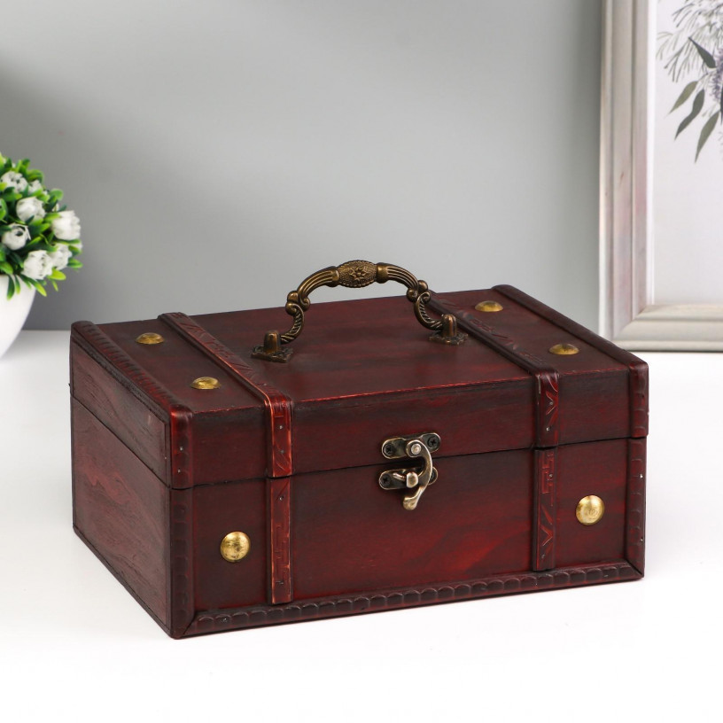 Шкатулка для украшений и аксессуаров Средневековый сундучок