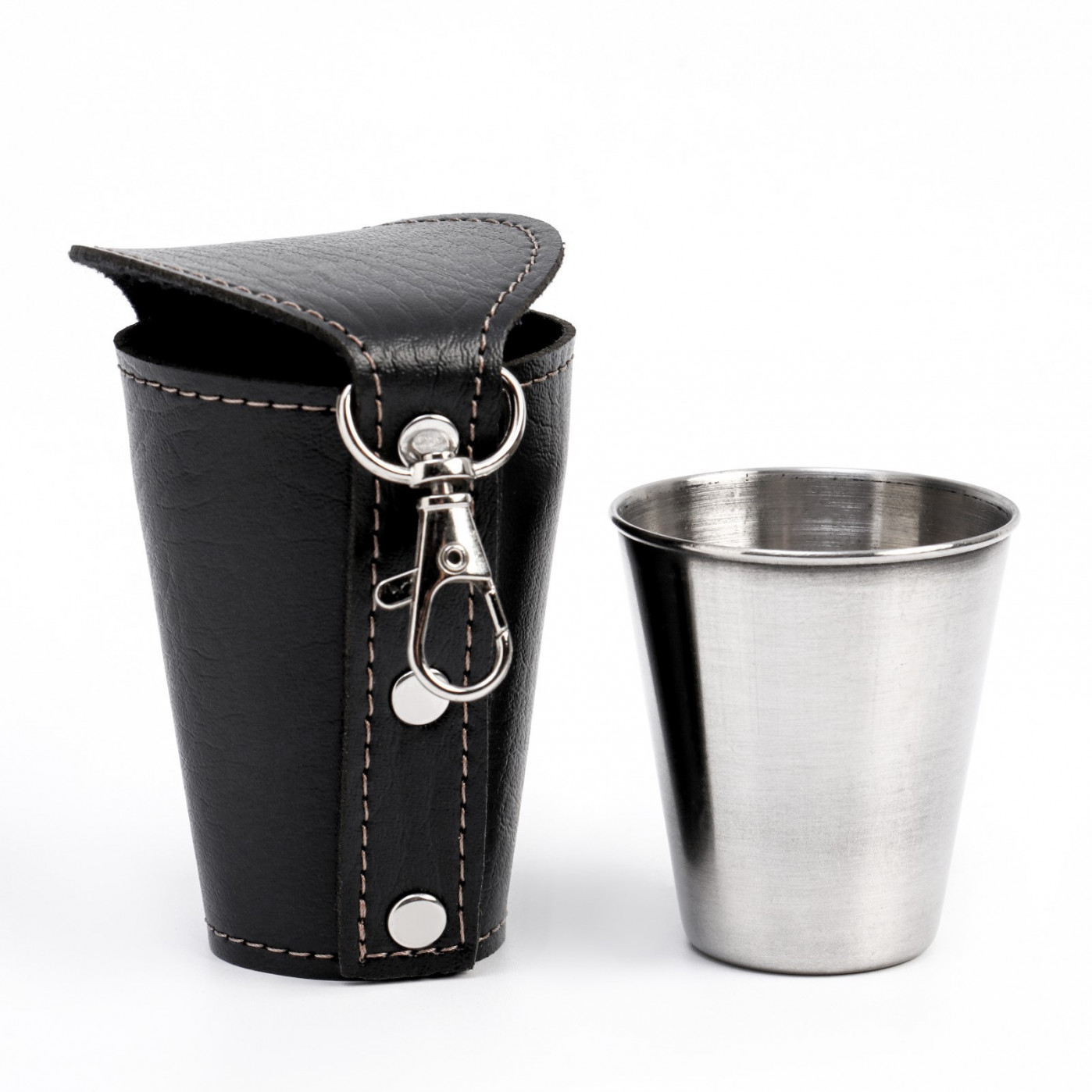 Туристический набор 5 в 1 (фляжка, 4 стопки, чехол)