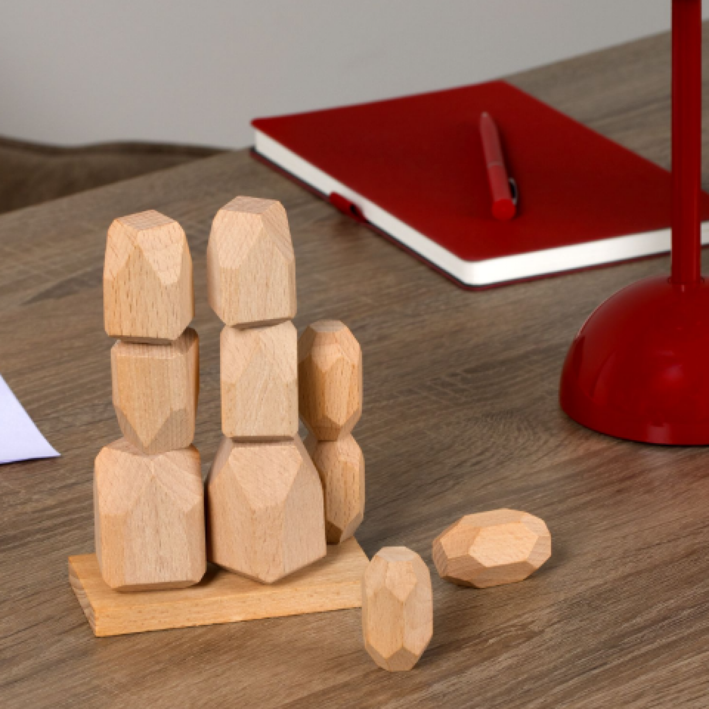 Игра на баланс IQ Balance