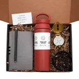 Подарочный набор с термосом, блокнотом, компасом и чаем 